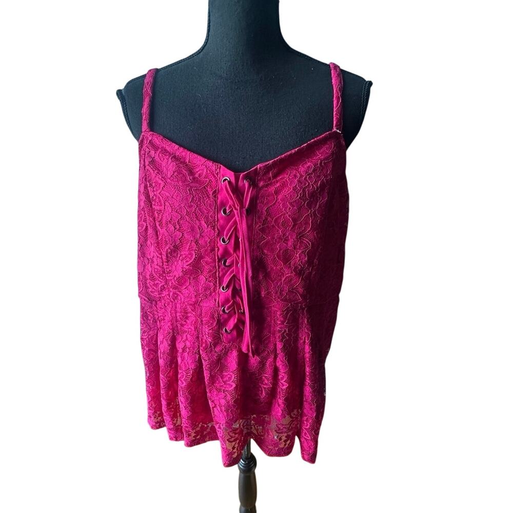 Torrid Fuchsia Lace Peplum Top 2X Corset Style Feminine Chic Blouse